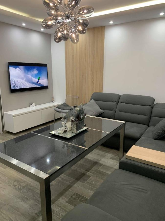 Prestige Line Apartament Appartement Legnica Buitenkant foto